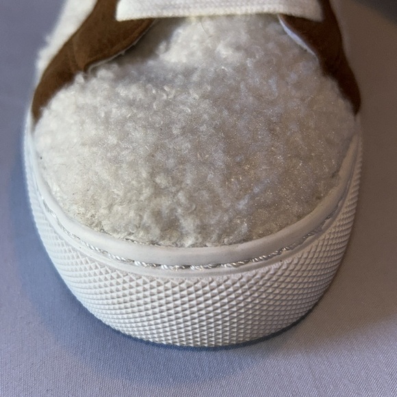 J Crew White Sherpa Brown Striped Suede Road Trip Sneakers Womans Sz 8 - Picture 3 of 15